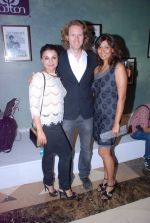 at Anita Dongre Cotton Council fashion show in Mumbai on 8th May 2012 (91).JPG